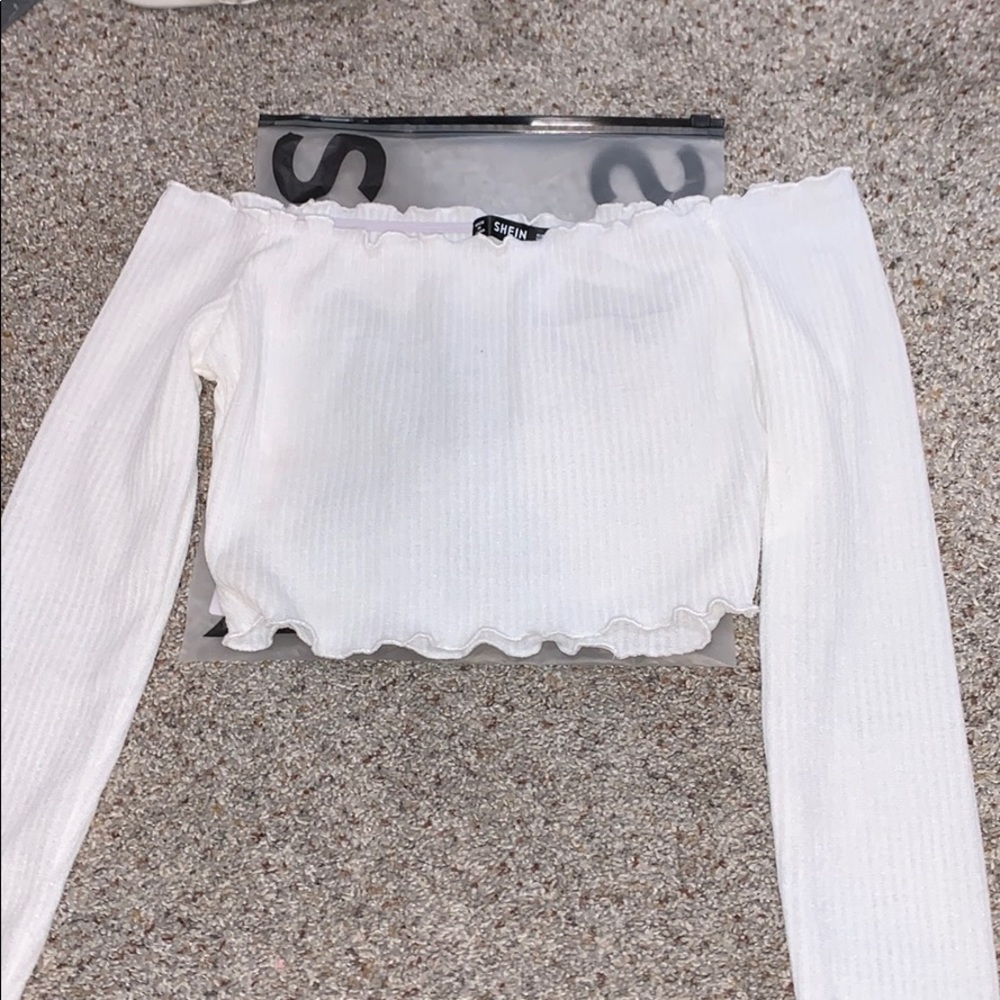 White crop top